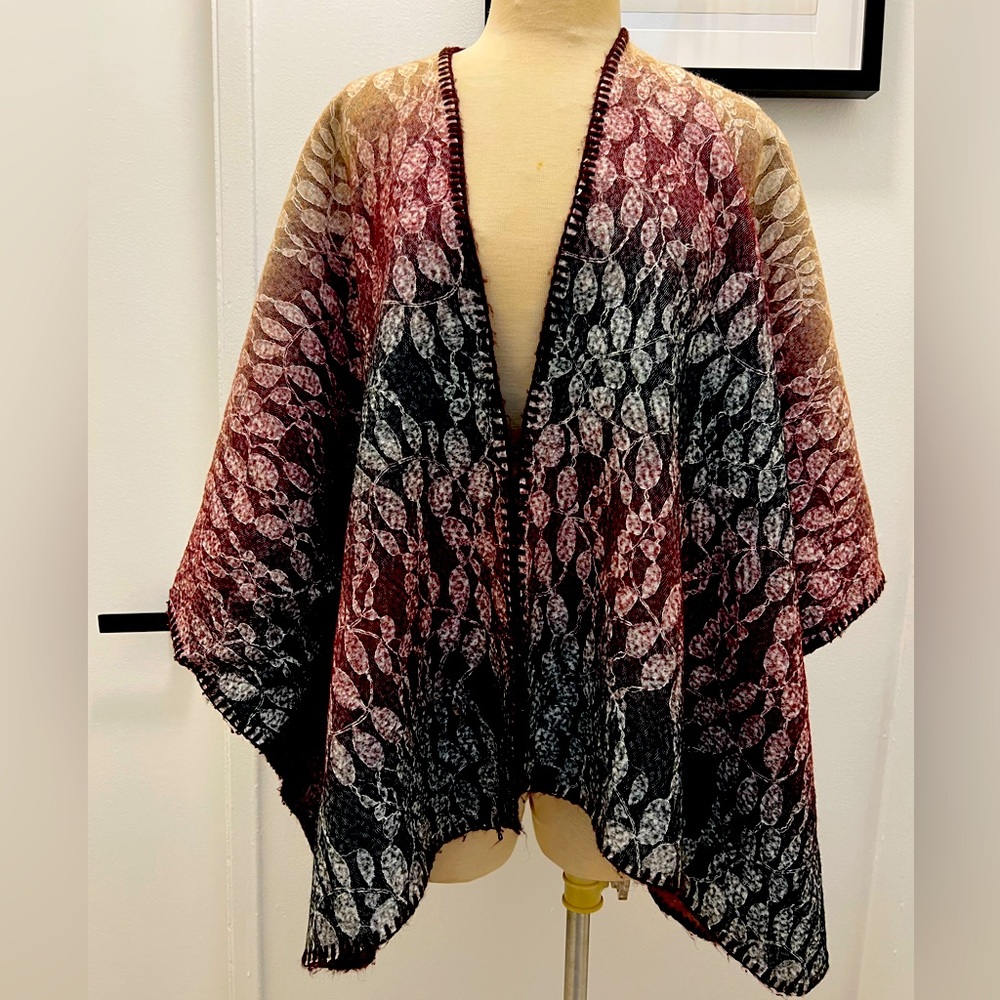 Anthropologie reversible poncho 100% real wool very good condition